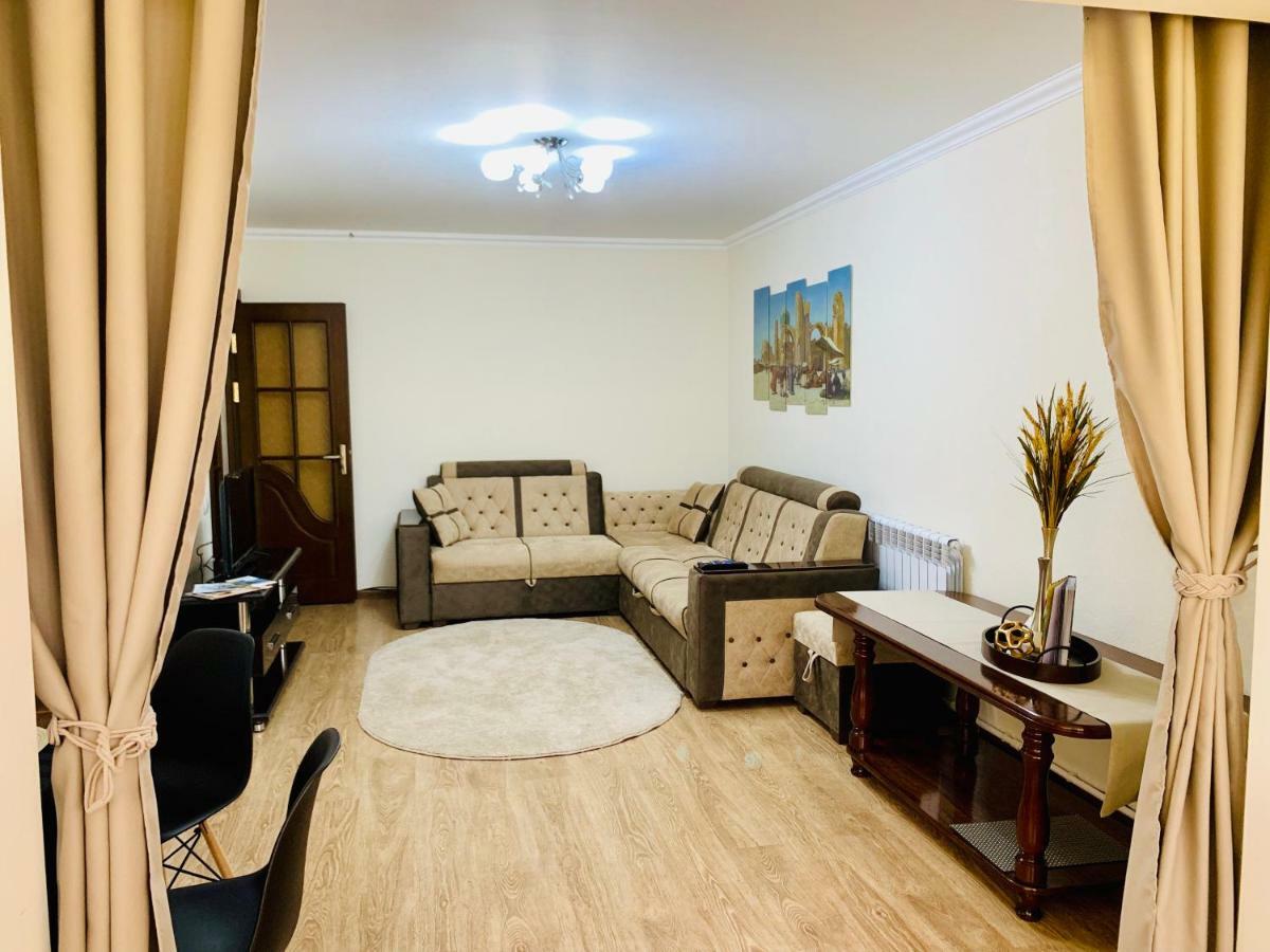 Samarkand Apartment Exterior foto